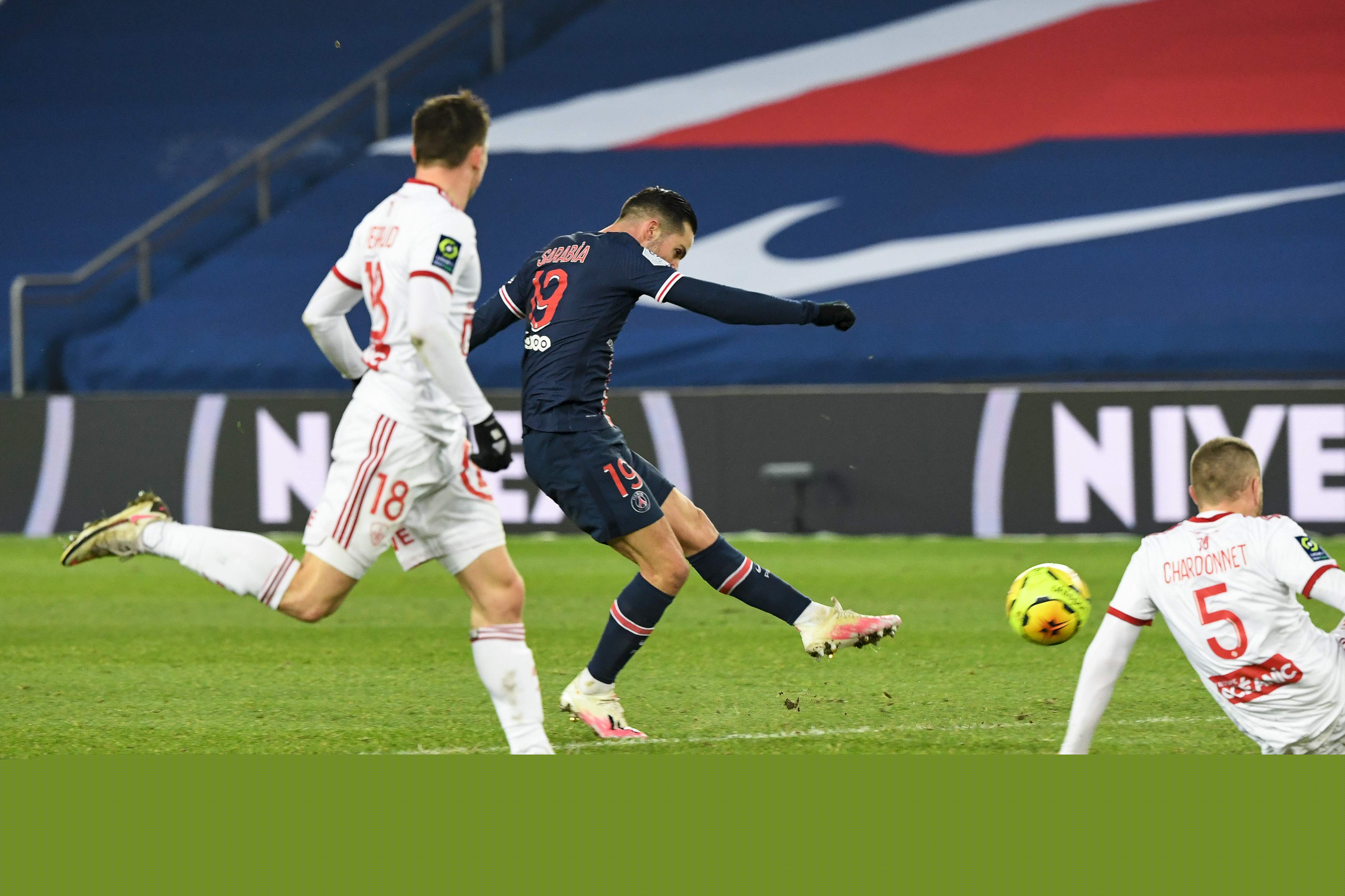 【新闻】全球晶圆代工恐衰退 3%，10 年来首见！